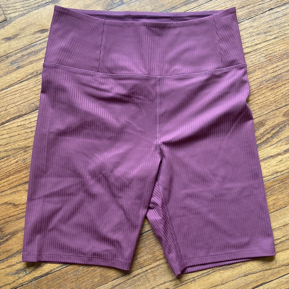 Girlfriend Collective Goji RIB High-Rise Bike Short